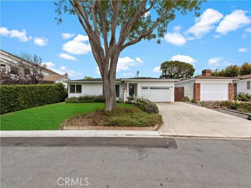 418  Pirate   Road, Newport Beach, CA