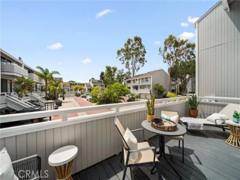 5  Kialoa  99  Court, Newport Beach, CA