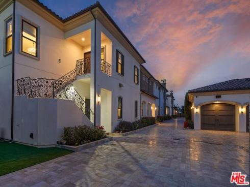 20101  Cypress   Street, Newport Beach, CA