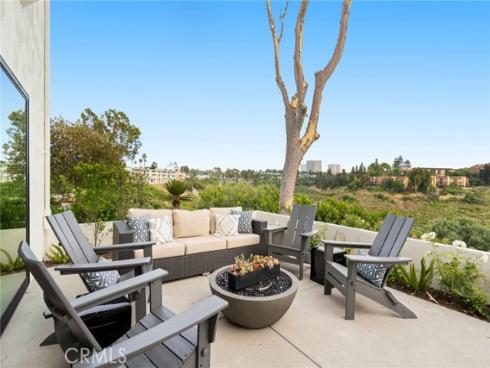 655  Vista Bonita  , Newport Beach, CA