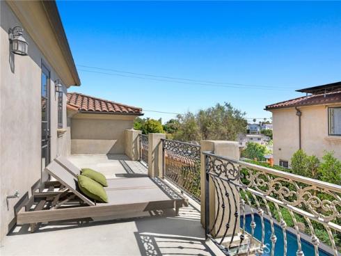 416  Holmwood   Drive, Newport Beach, CA