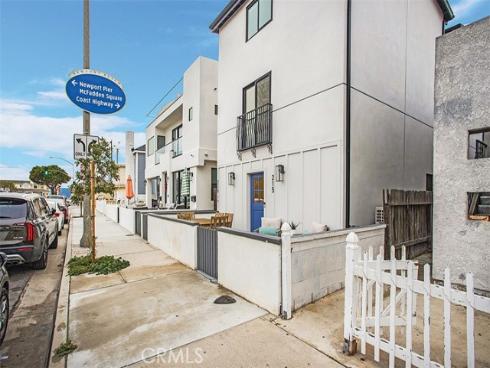 215  32nd   Street, Newport Beach, CA