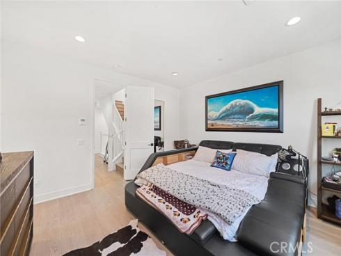 1228  Winslow Ln  , Newport Beach, CA