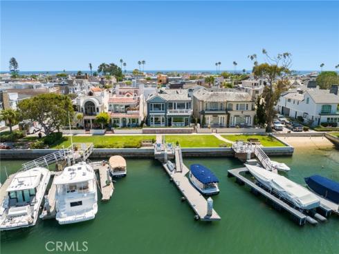 505 W Edgewater   Avenue, Newport Beach, CA