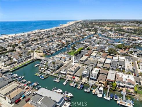 402  38th   Street, Newport Beach, CA