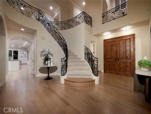 15  Cypress Point  , Newport Beach, CA