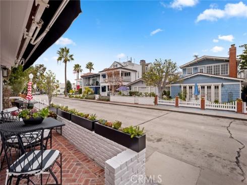 117  Marine   Avenue, Newport Beach, CA