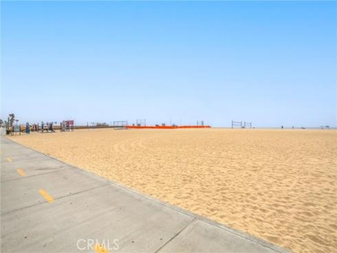 1408 W Oceanfront  , Newport Beach, CA