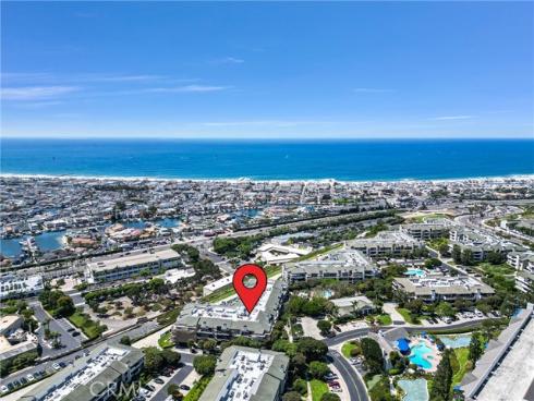 270  Cagney  102  Lane, Newport Beach, CA