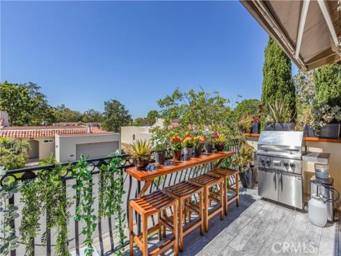 2326  Vista Hogar  , Newport Beach, CA