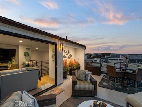 115 E Bay   Avenue, Newport Beach, CA