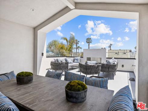 117  25th   Street, Newport Beach, CA