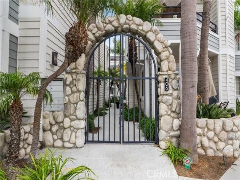 406 E Bay  10  Avenue, Newport Beach, CA