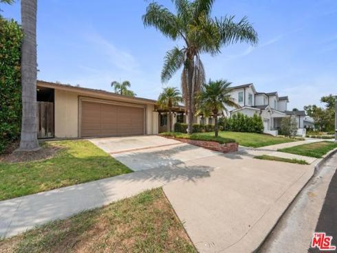 1453  Galaxy   Drive, Newport Beach, CA