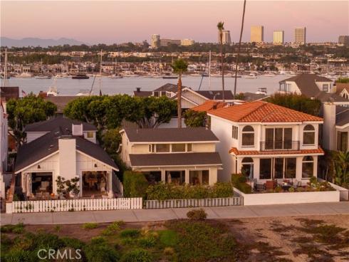 1309 E Balboa   Boulevard, Newport Beach, CA