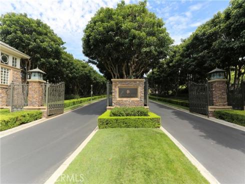 77  Old Course   Drive, Newport Beach, CA