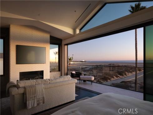 218 E Oceanfront  , Newport Beach, CA