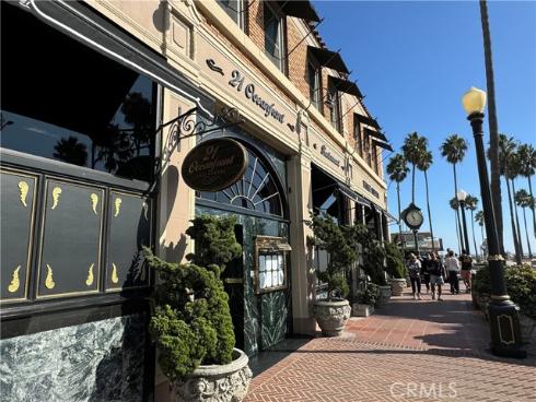 404  Clubhouse   Avenue, Newport Beach, CA