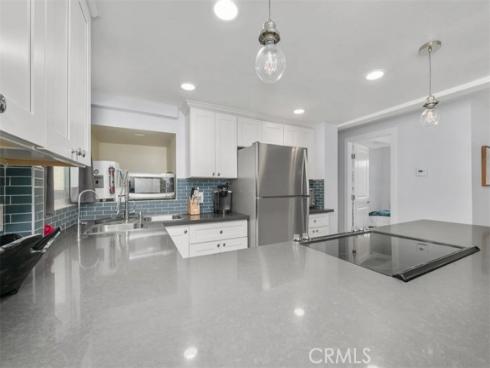 204  44th   Street, Newport Beach, CA