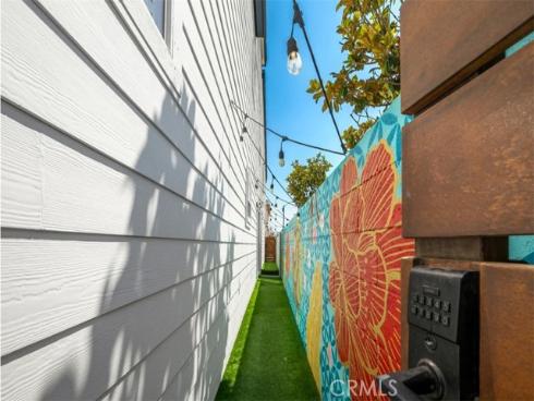 204  44th   Street, Newport Beach, CA