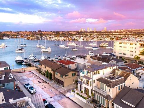 318  Coronado   Street, Newport Beach, CA