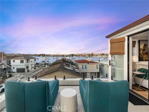 318  Coronado   Street, Newport Beach, CA