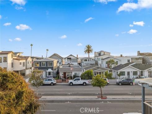 808 W Balboa   Boulevard, Newport Beach, CA