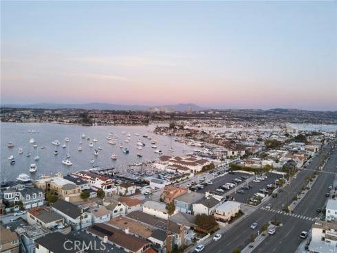 808 W Balboa   Boulevard, Newport Beach, CA