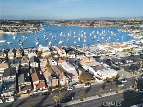 806 W Balboa   Boulevard, Newport Beach, CA