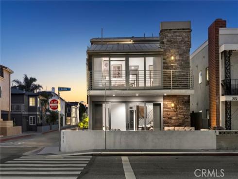 200 E Balboa   Boulevard, Newport Beach, CA