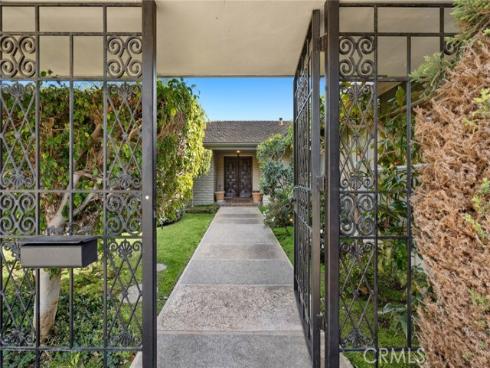 1056  Santiago   Drive, Newport Beach, CA