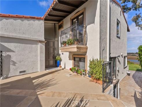 2621  Vista Ornada  , Newport Beach, CA