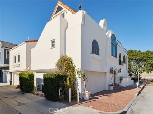 501 W Edgewater   Avenue, Newport Beach, CA