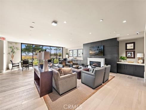 1431  Santa Barbara   Drive, Newport Beach, CA