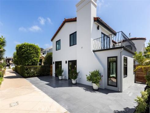 231  Via Firenze  , Newport Beach, CA