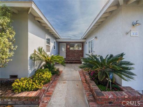 1518  Priscilla   Lane, Newport Beach, CA