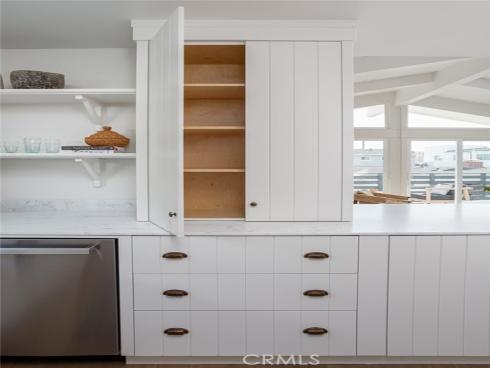 121  45th   Street, Newport Beach, CA