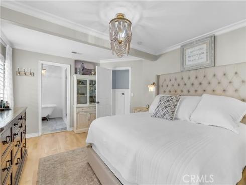 331  Walnut   Street, Newport Beach, CA