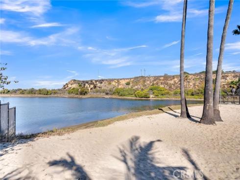 331  Walnut   Street, Newport Beach, CA