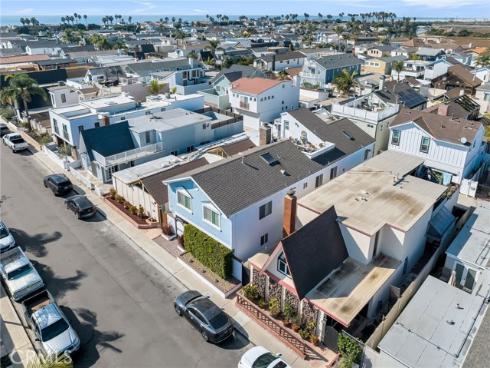 331  Walnut   Street, Newport Beach, CA