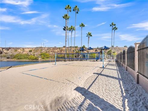 331  Walnut   Street, Newport Beach, CA