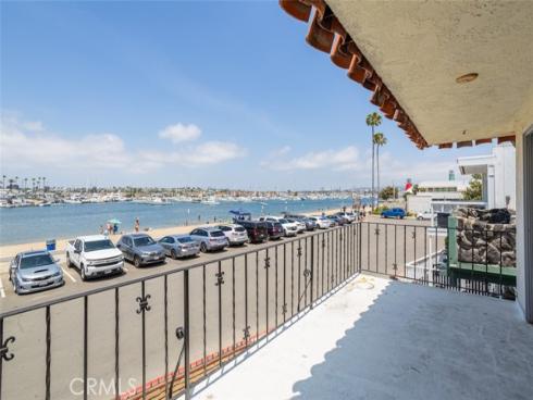 1811 W Bay   Avenue, Newport Beach, CA
