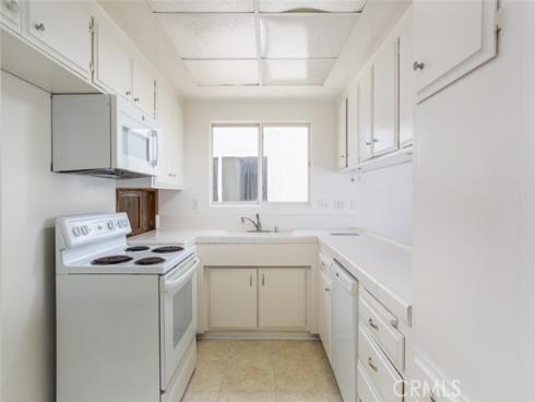 1811 W Bay   Avenue, Newport Beach, CA