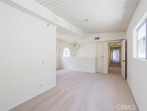 1811 W Bay   Avenue, Newport Beach, CA