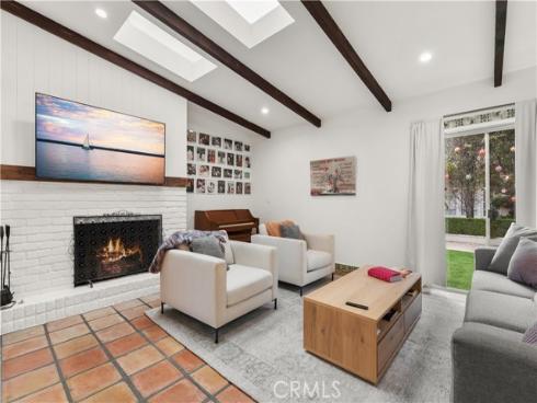 109  Via Ravenna  , Newport Beach, CA