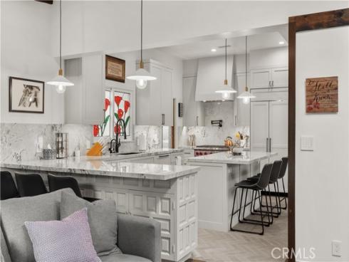 109  Via Ravenna  , Newport Beach, CA