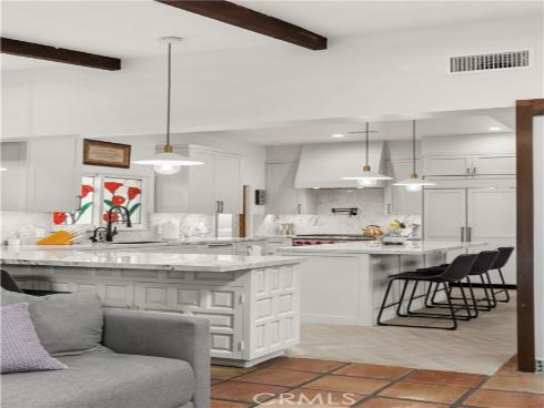 109  Via Ravenna  , Newport Beach, CA