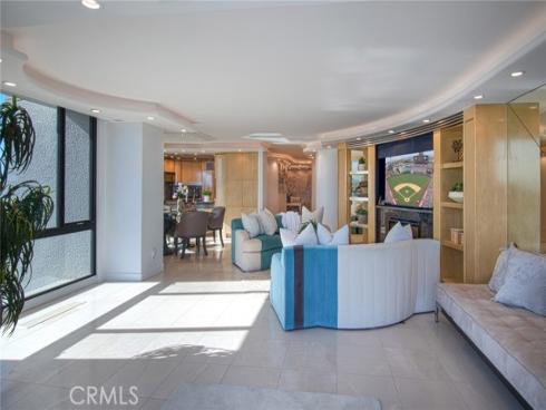 601  Lido Park  9D  Drive, Newport Beach, CA