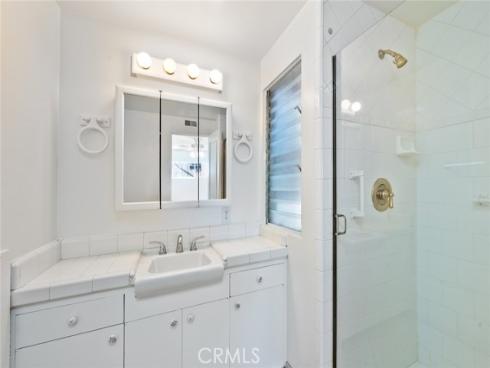 114 Onyx Avenue, Newport Beach, CA