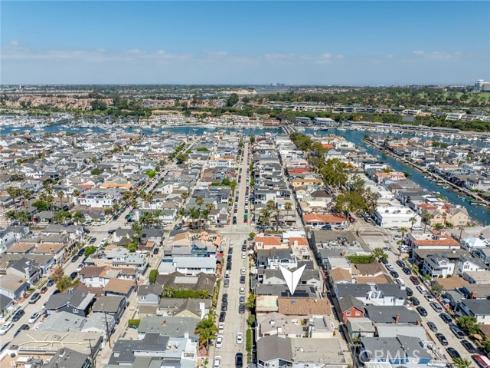 114 Onyx Avenue, Newport Beach, CA